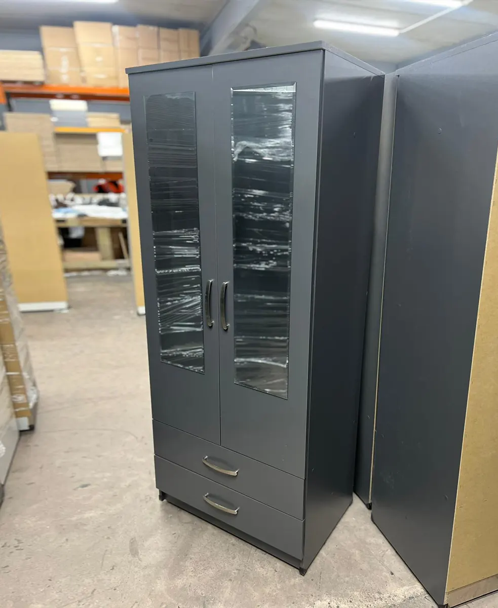 2 door wardrobe with 2 mirror and 2 Drawers 2 2 door wardrobe with 2 mirror and 2 Drawers black