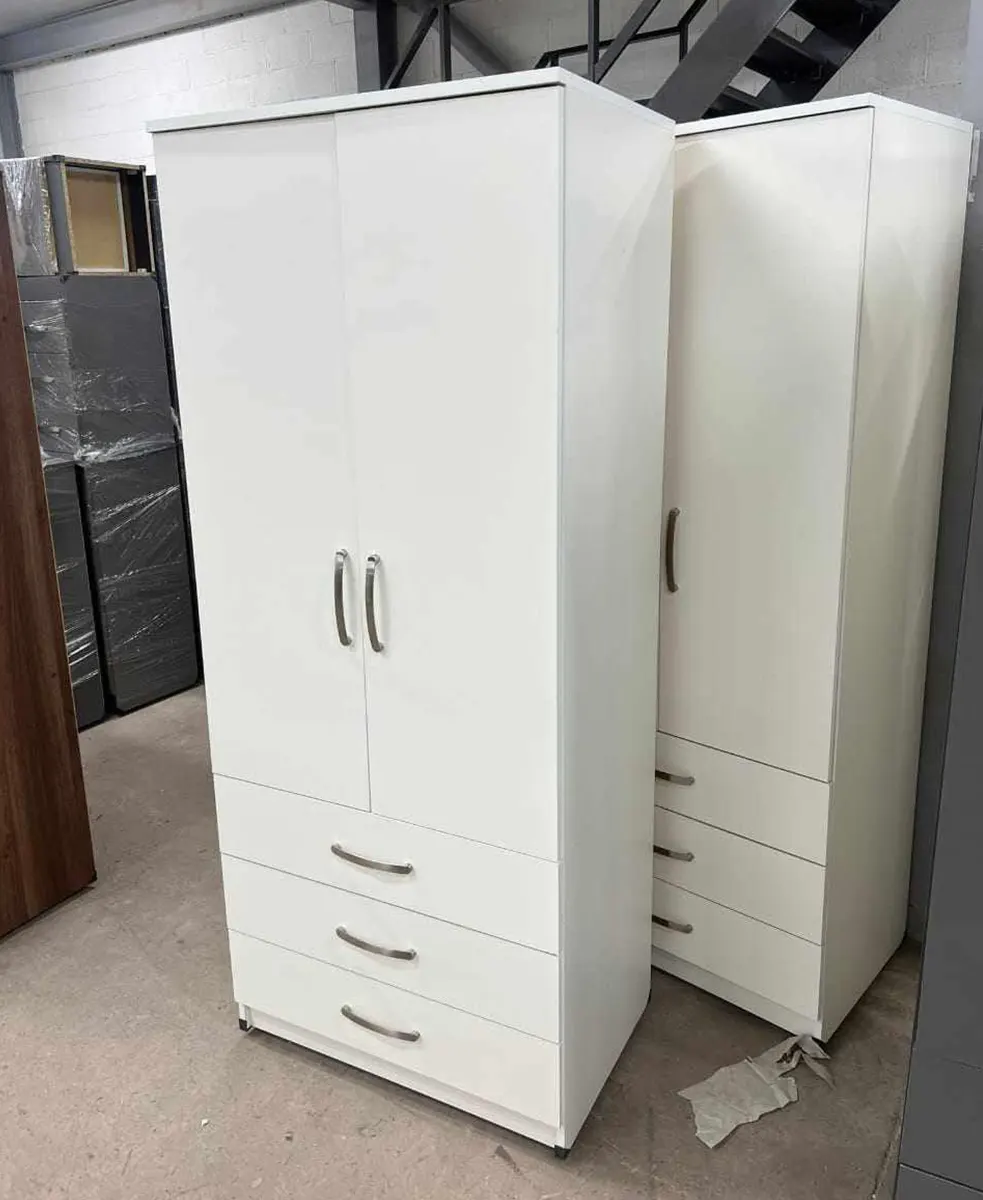 2 door wardrobe with 3 Drawers 1 2 door wardrobe with 3 Drawers